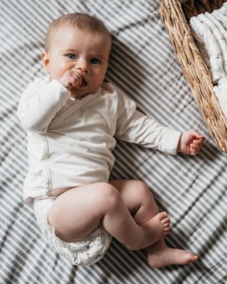 To nejdůležitější? Láska, jemnost a bezpečí vaší náruče🤍. Stejné hodnoty vkládáme do každého produktu Linteo Baby🧸 a...